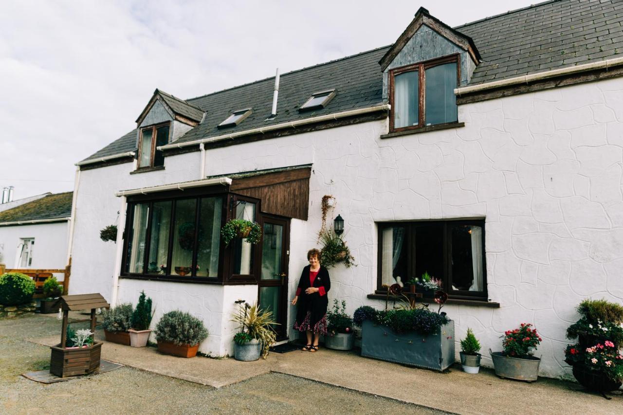 The Farmhouse Lochmeyler Llandeloy Exterior foto